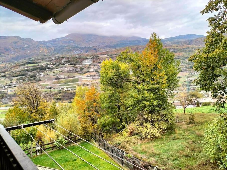 Appartamento Di Montagna Lo Grop Chambave 外观 照片