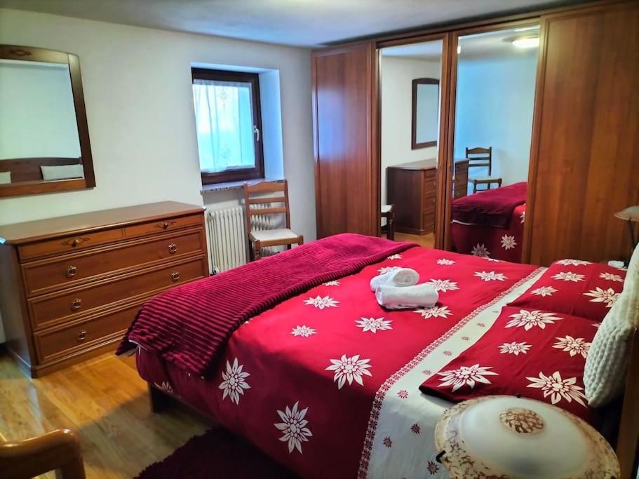 Appartamento Di Montagna Lo Grop Chambave 外观 照片